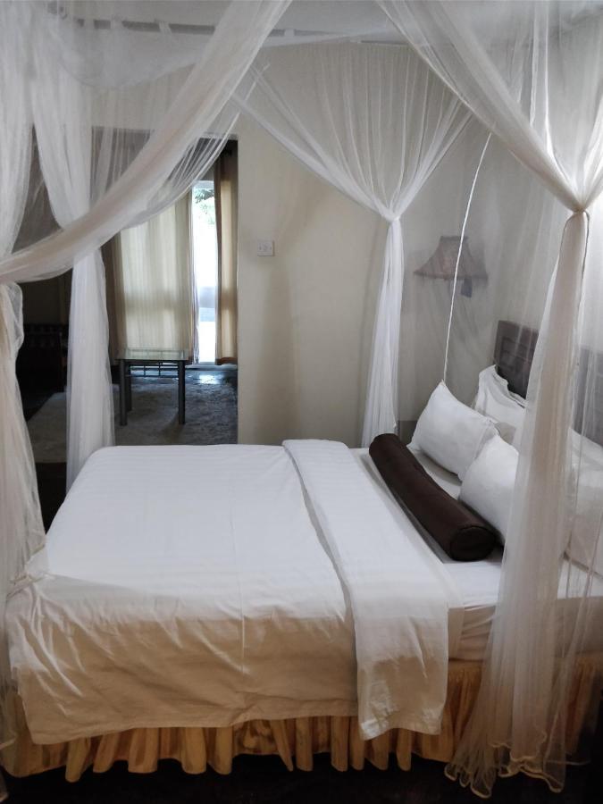 Lake Kariba Inns Сіавонга Екстер'єр фото