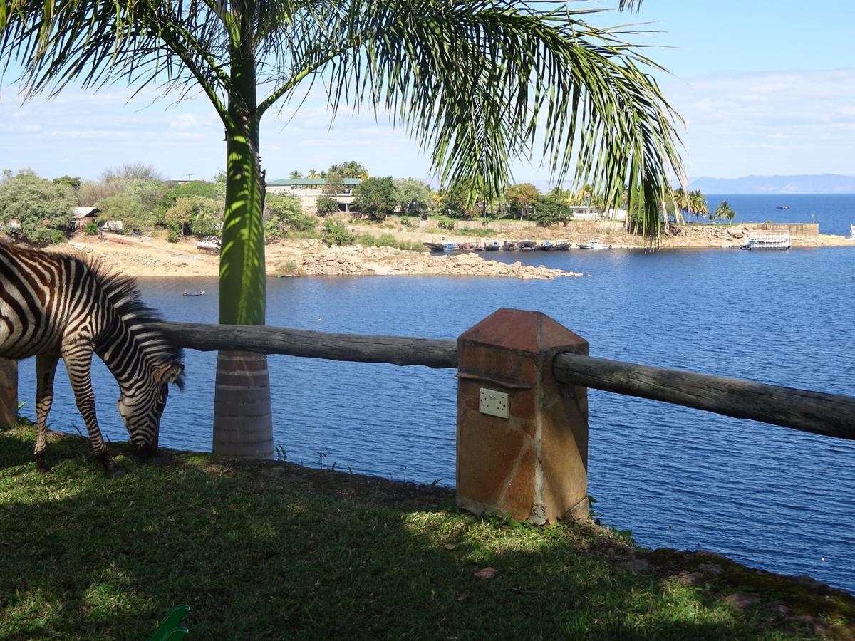 Lake Kariba Inns Сіавонга Екстер'єр фото