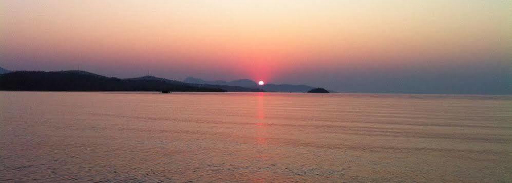 Lake Kariba Inns Сіавонга Екстер'єр фото